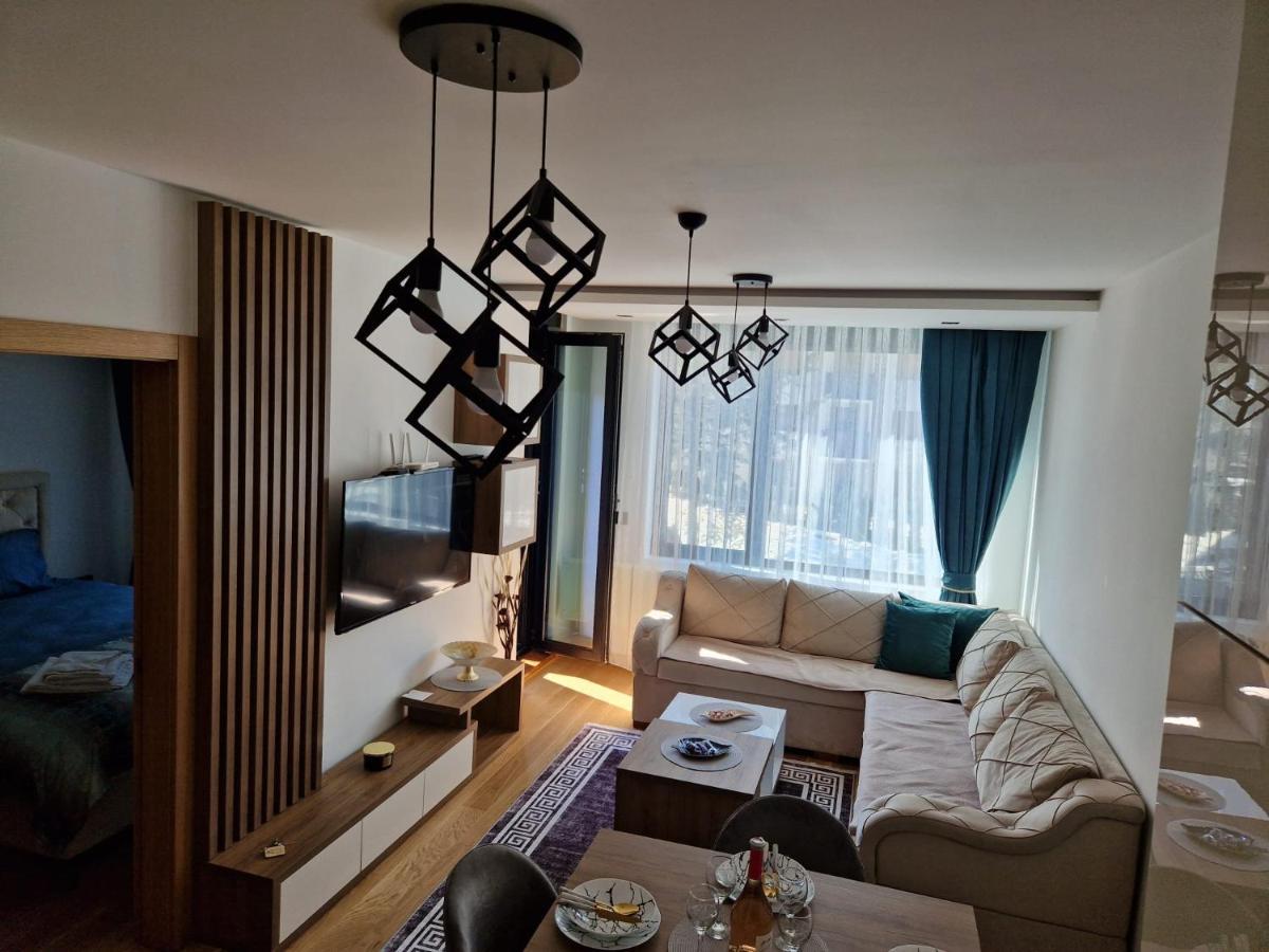 Helena Lux Apartment *
